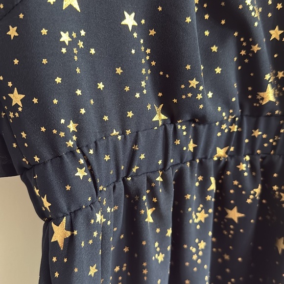 BloomChic V-Neck Flared Short Dress Navy Metallic Gold Stars Women's 12 - Picture 6 of 9